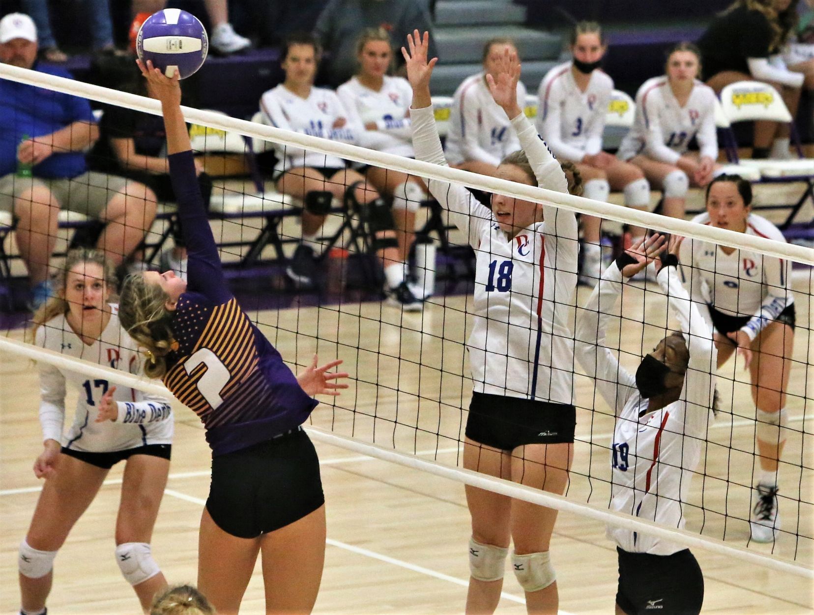 092821-qc-spt-central-dewitt vb10.jpg
